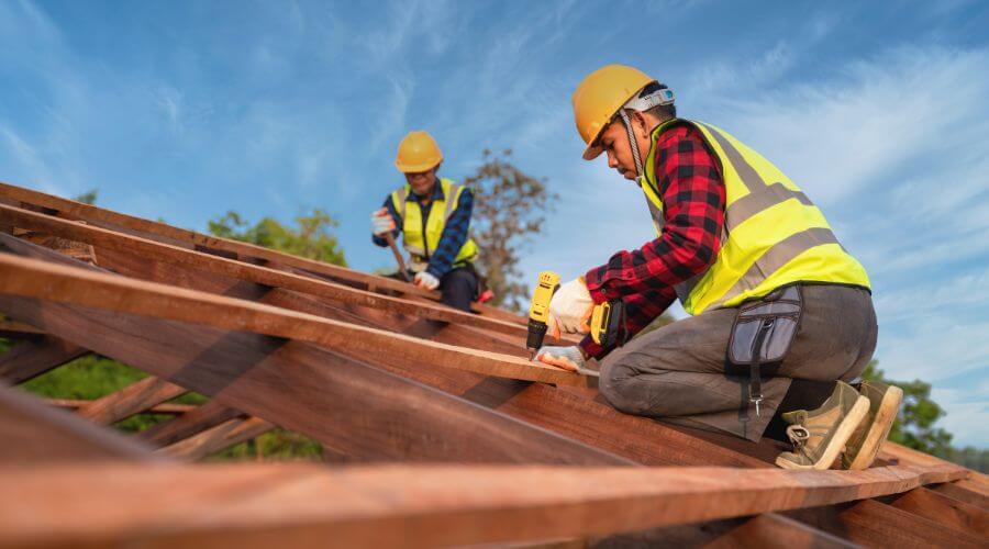 Professional Flat Roofing Installation services in Lucas, IA